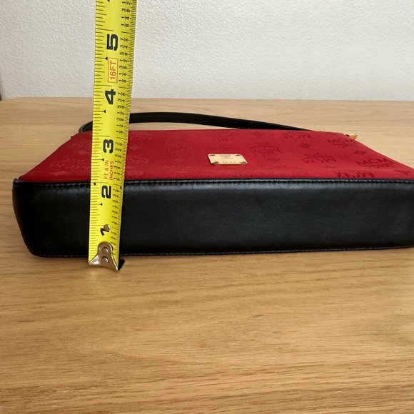 MCM germany handbag - Picture 7 of 14